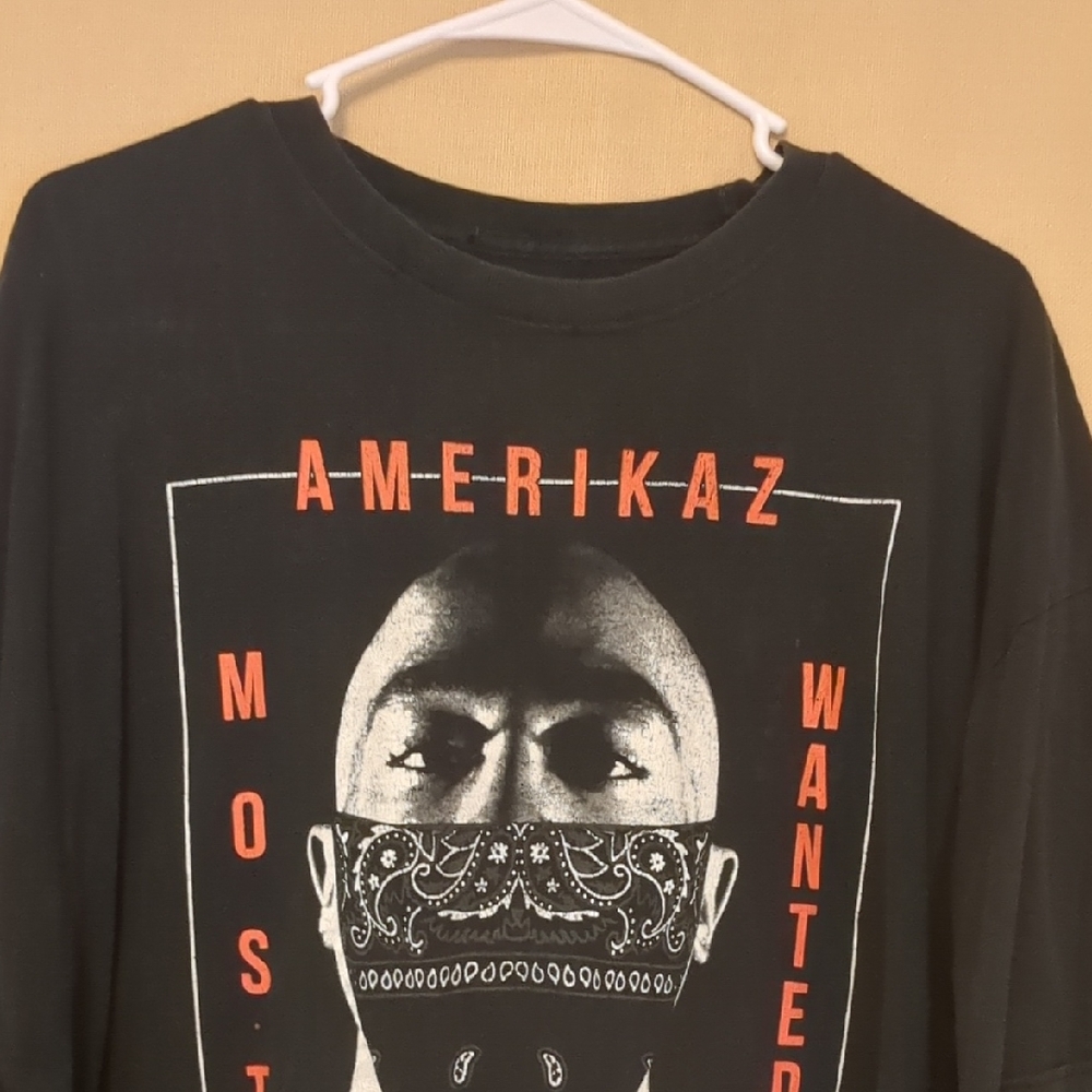 Tupac Shakur Amerikaz Most Wanted Official Tupac 2014 T-Shirt Size Triple Extra